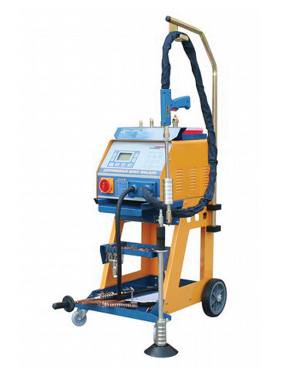 Споттер для кузовного ремонта 220V, 5800A G.I.KRAFT GI12112-220