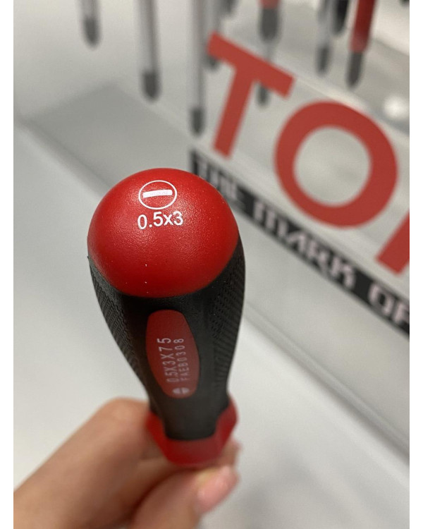 Отвертка диэлектрическая шлицевая TOPTUL 3x75 мм (1000V) FAEB0308