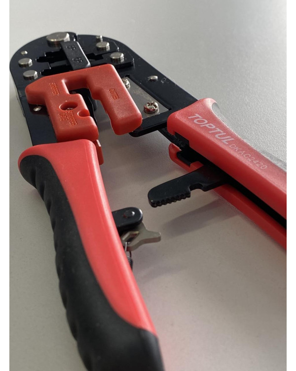 Клещи для обжима и зачистки проводов (RJ11/RJ12/RJ45) трещоточные TOPTUL DKAC2420 Клещи для обжима и зачистки проводов (RJ11/RJ12/RJ45) трещоточные TOPTUL DKAC2420