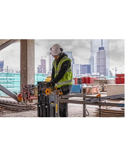 Шлифмашина угловая - болгарка аккумуляторная DeWALT DCG418N-foto4